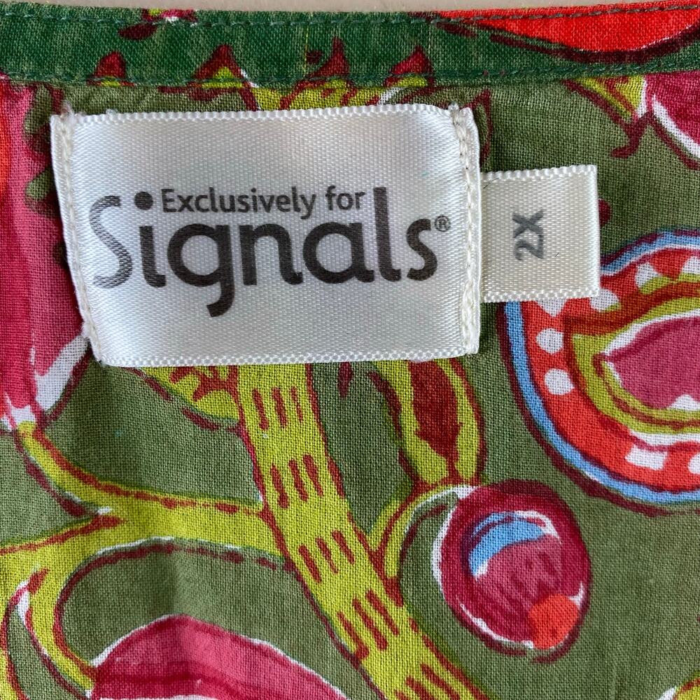Signals Floral Block Print Tunic Top Size 2x Gree… - image 5